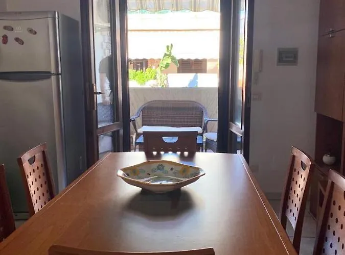 Maison A'mare * San Cataldo (Apulia)